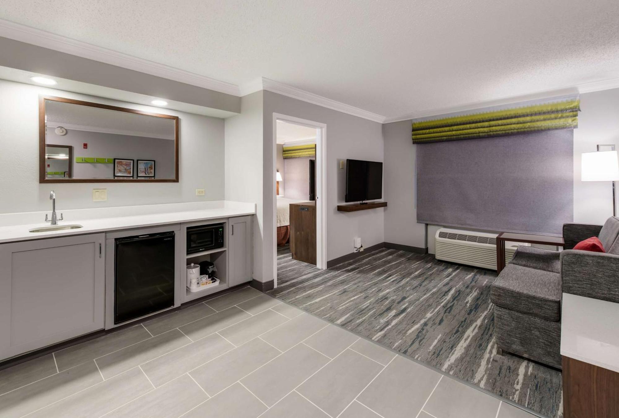 Hampton Inn & Suites Chicago-הופמן אסטייטס מראה חיצוני תמונה
