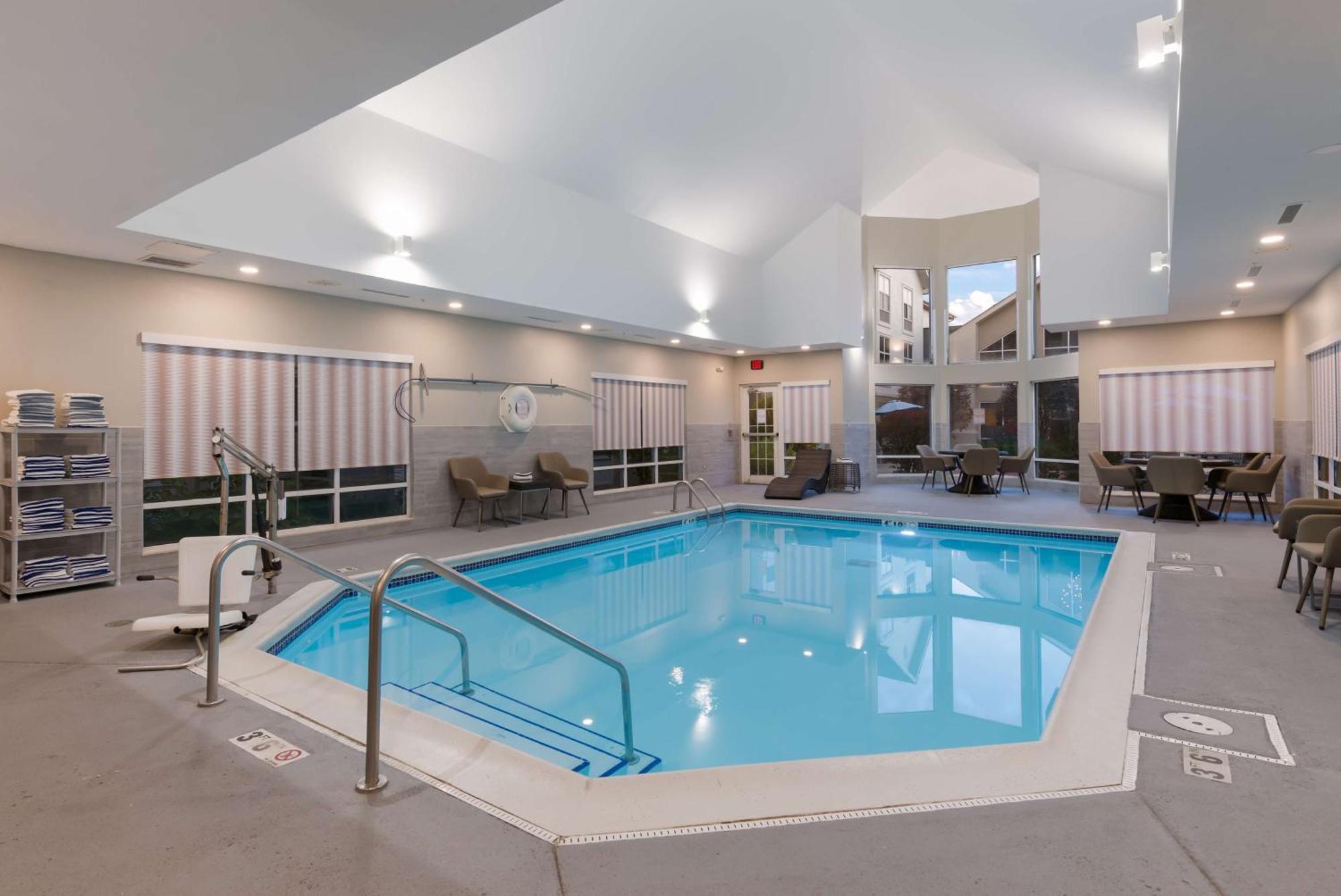 Hampton Inn & Suites Chicago-הופמן אסטייטס מראה חיצוני תמונה