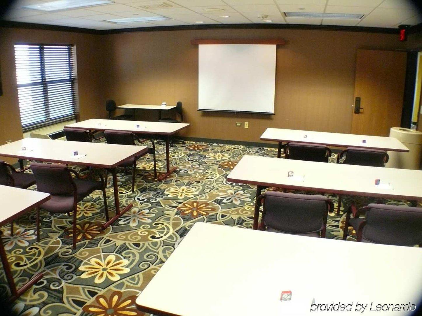 Hampton Inn & Suites Chicago-הופמן אסטייטס מתקנים תמונה