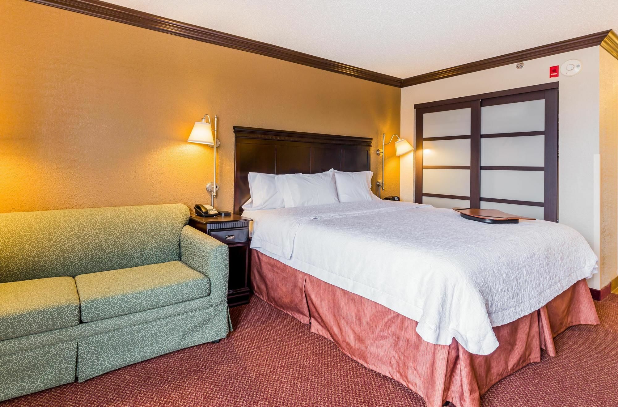 Hampton Inn & Suites Chicago-הופמן אסטייטס מראה חיצוני תמונה